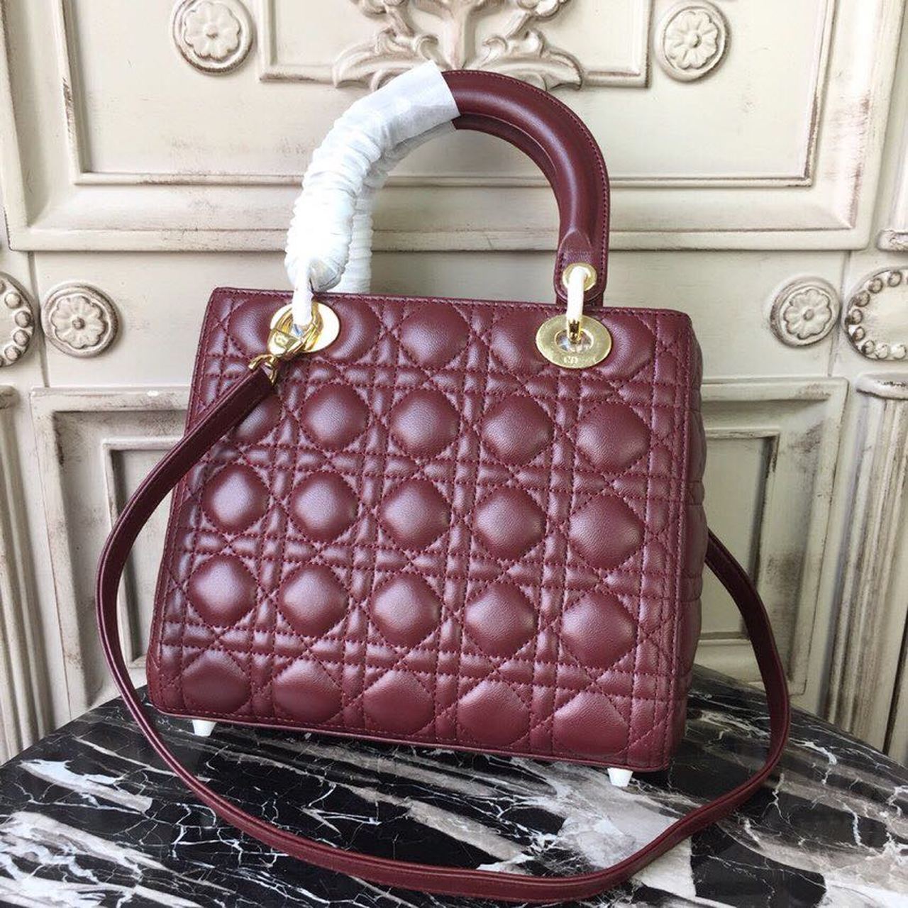 GLAMI MeGLAMIum Lady Bag Gold Toned Hardware Burgundy For Women 24cm/9in CD