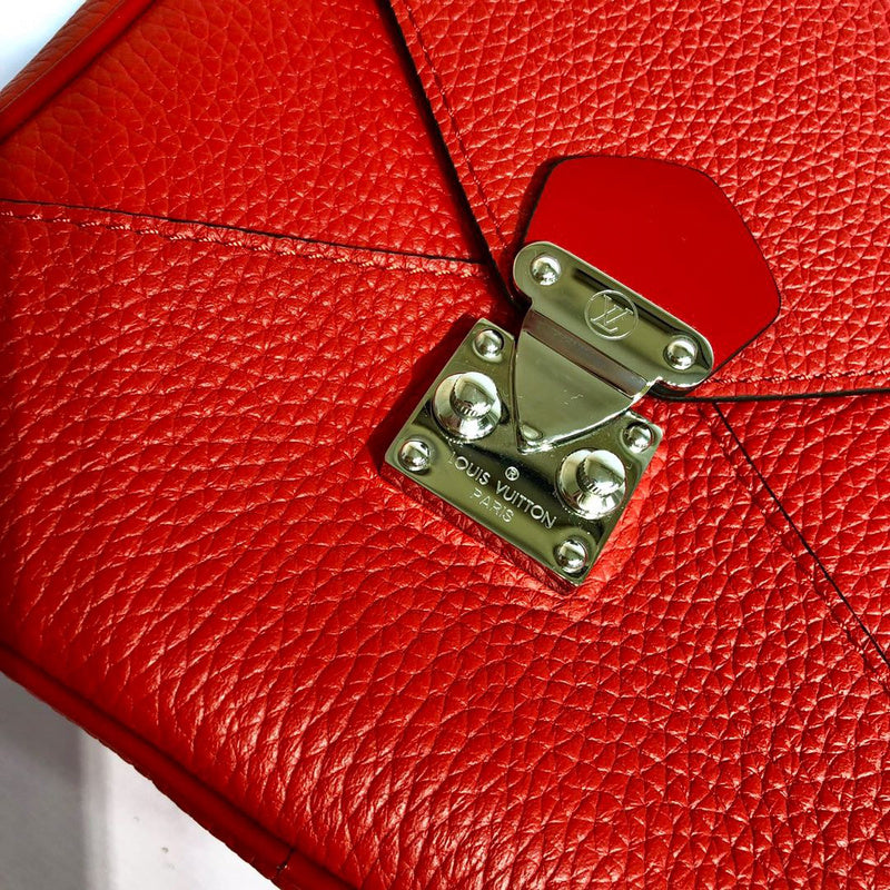 LOV2 Bags - Luxurious Bags  1904