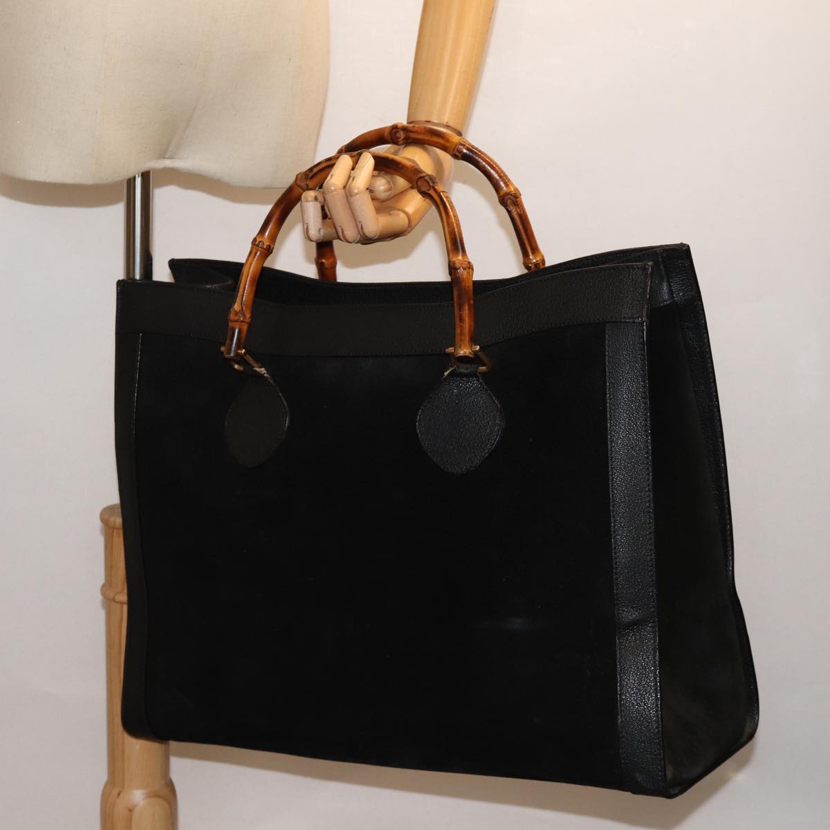 GUCCI Bamboo Tote Bag Suede Black 002 1186 0259 75677