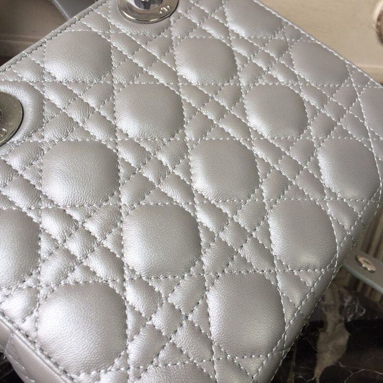 GLAMI Small Opaline Gray PearlesGLAMInt Cannage Lady Bag Hardware Pearl Silver For Women 8in/20cm CD