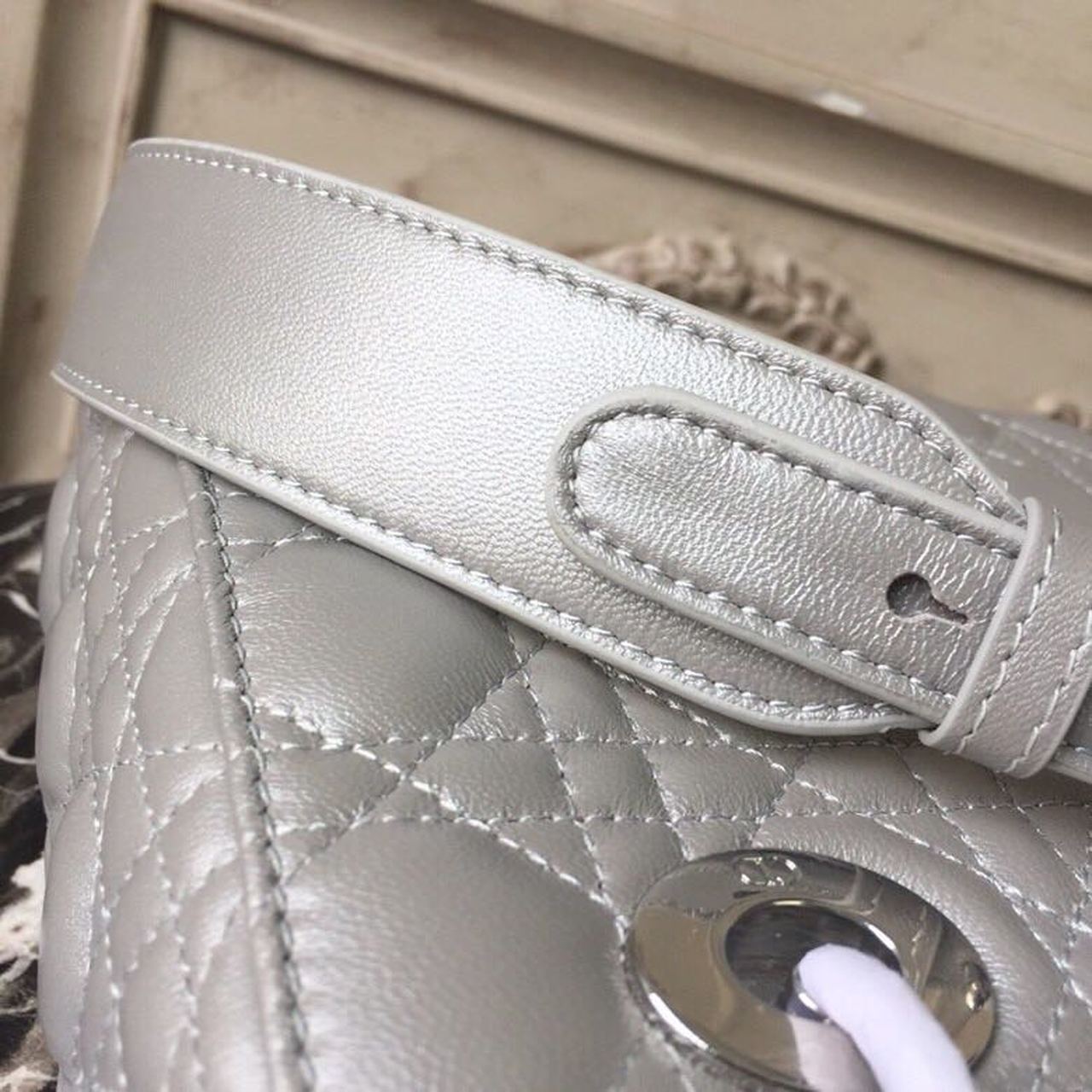 GLAMI Small Opaline Gray PearlesGLAMInt Cannage Lady Bag Hardware Pearl Silver For Women 8in/20cm CD