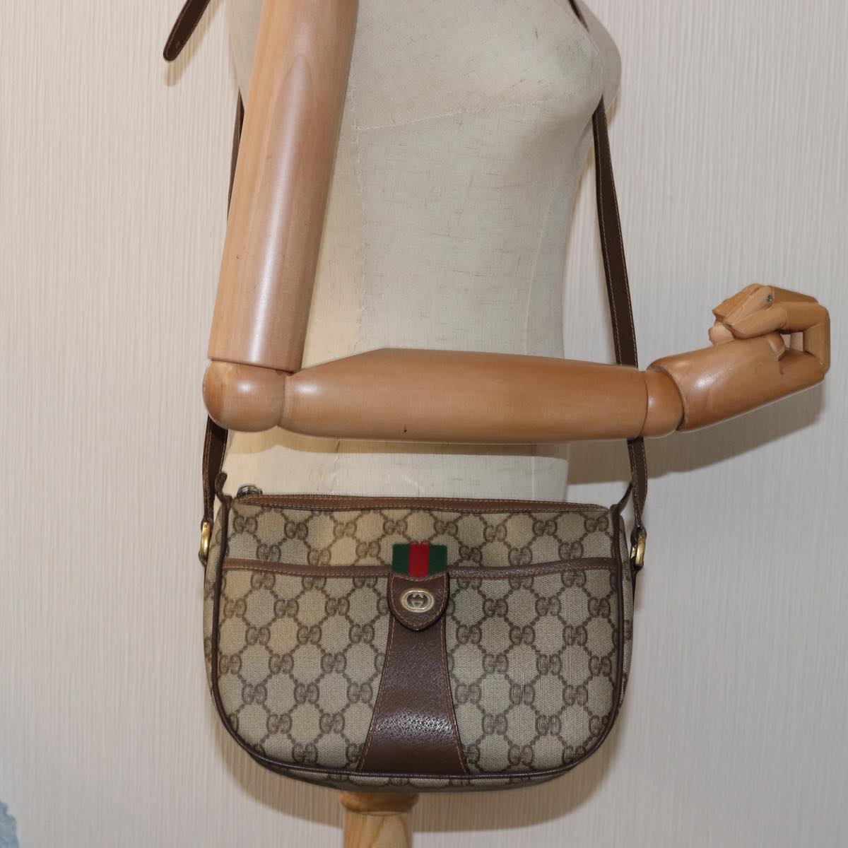 GUCCI GG Supreme Web Sherry Line Shoulder Bag PVC Beige 89 02 032 75885
