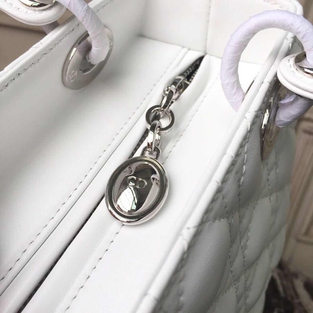 GLAMI MeGLAMIum Lady Bag White Silver Hardware For Women 24cm/9in CD M0565BNGE_M030