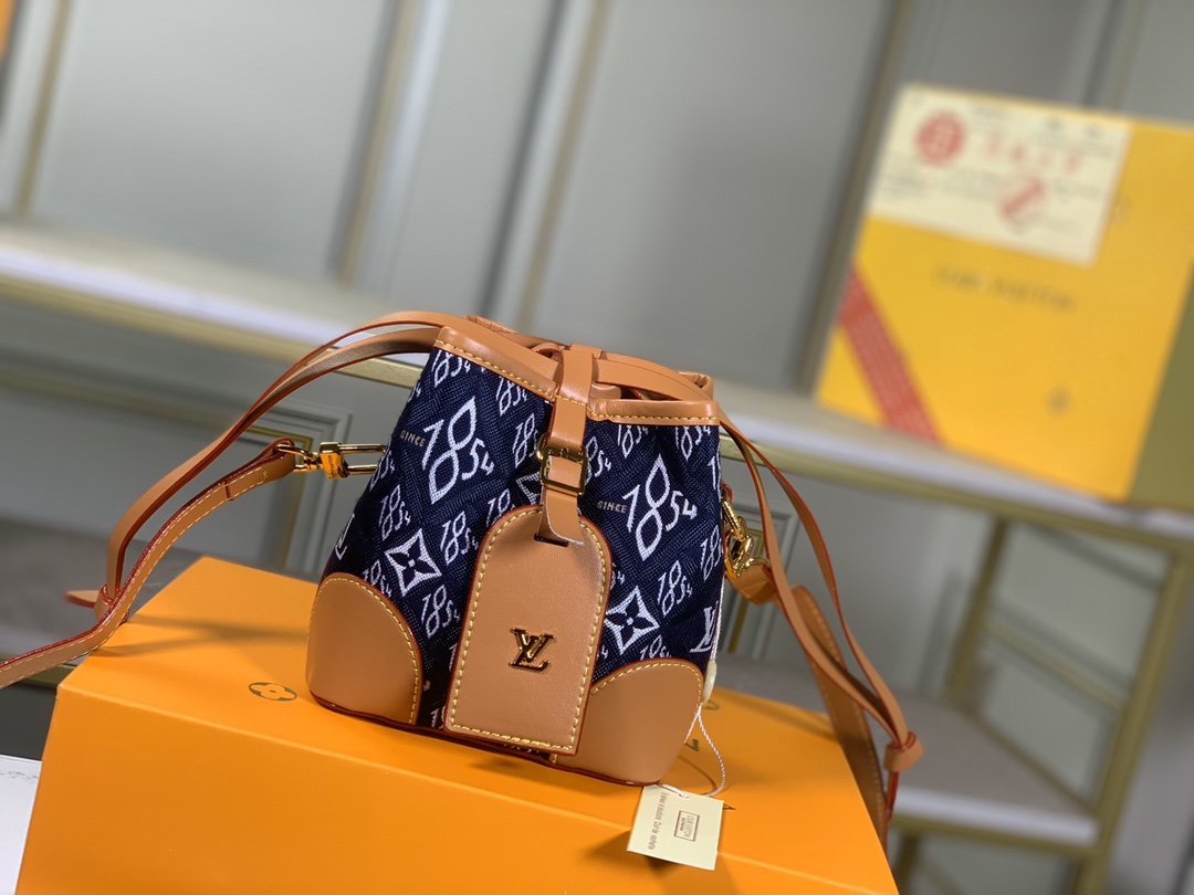 EN - New Arrival Bags LUV 099