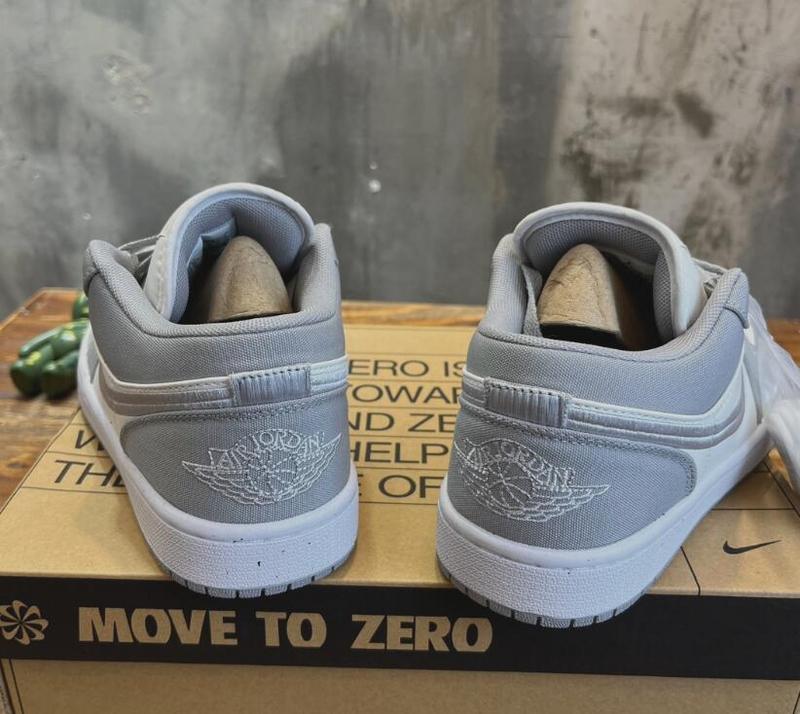 SAMC - NKE Shoes - 570