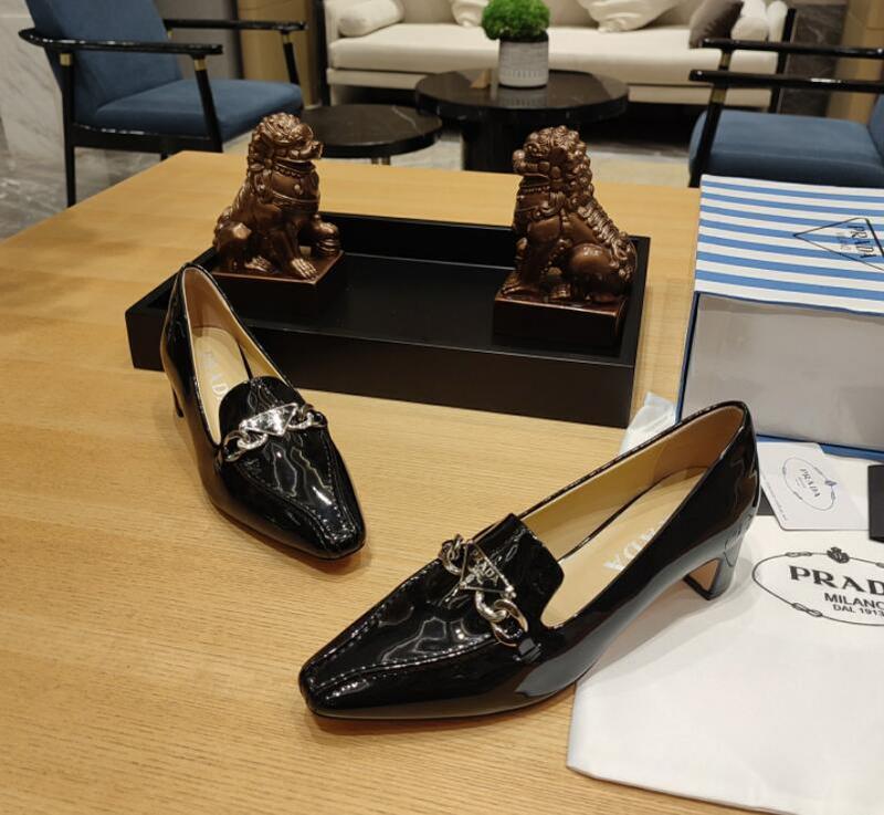 GlamyWomen Shoes - 187