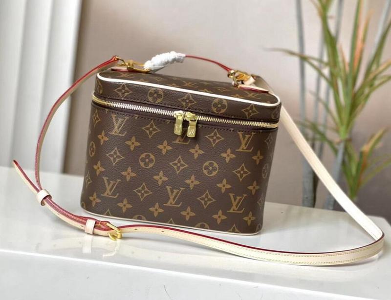 SAMC - LOV Bags - 1580