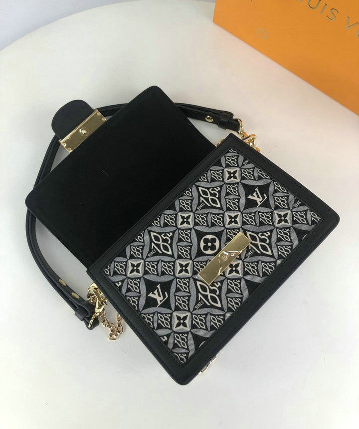 LV Dauphine MM Monogram GlamIowers Gray For Women,  Shoulder And Crossbody Bags 9.8in/25cm LV M57211