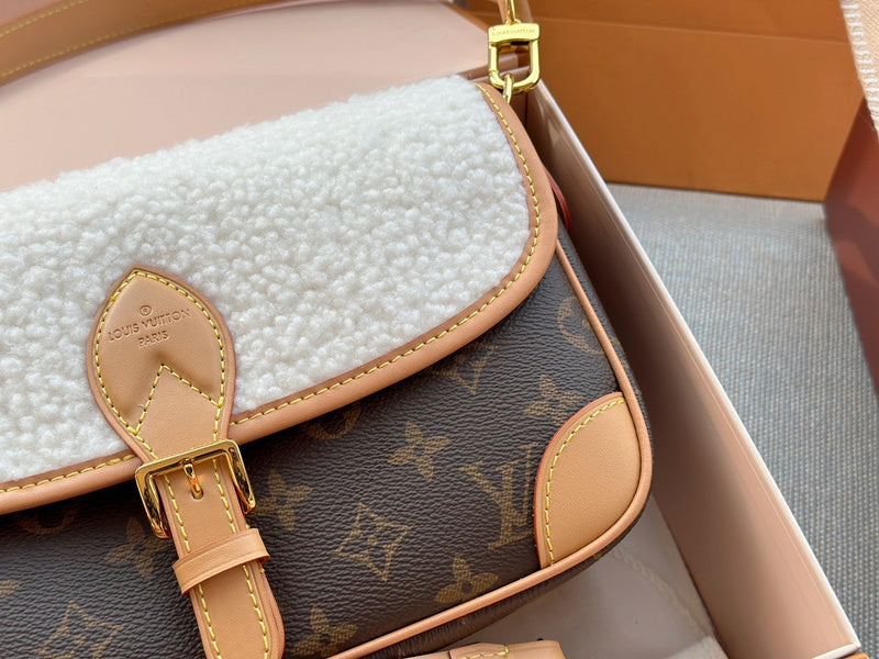 Satchel Bags - VL2 Bags - 363