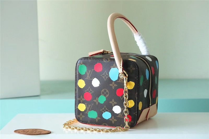 ELE - LUV Bags - 452