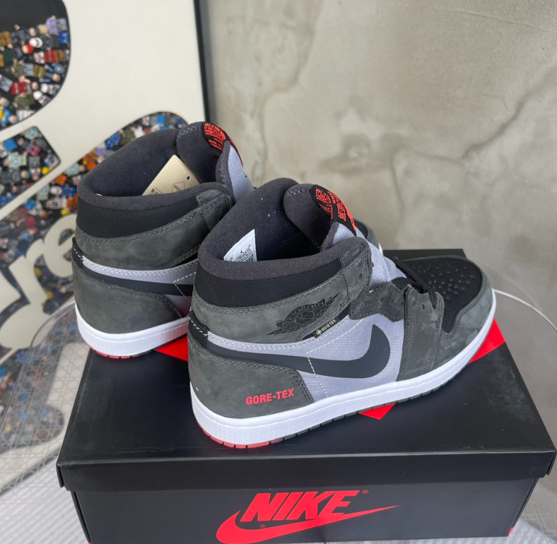 SAMC - NKE Shoes - 056