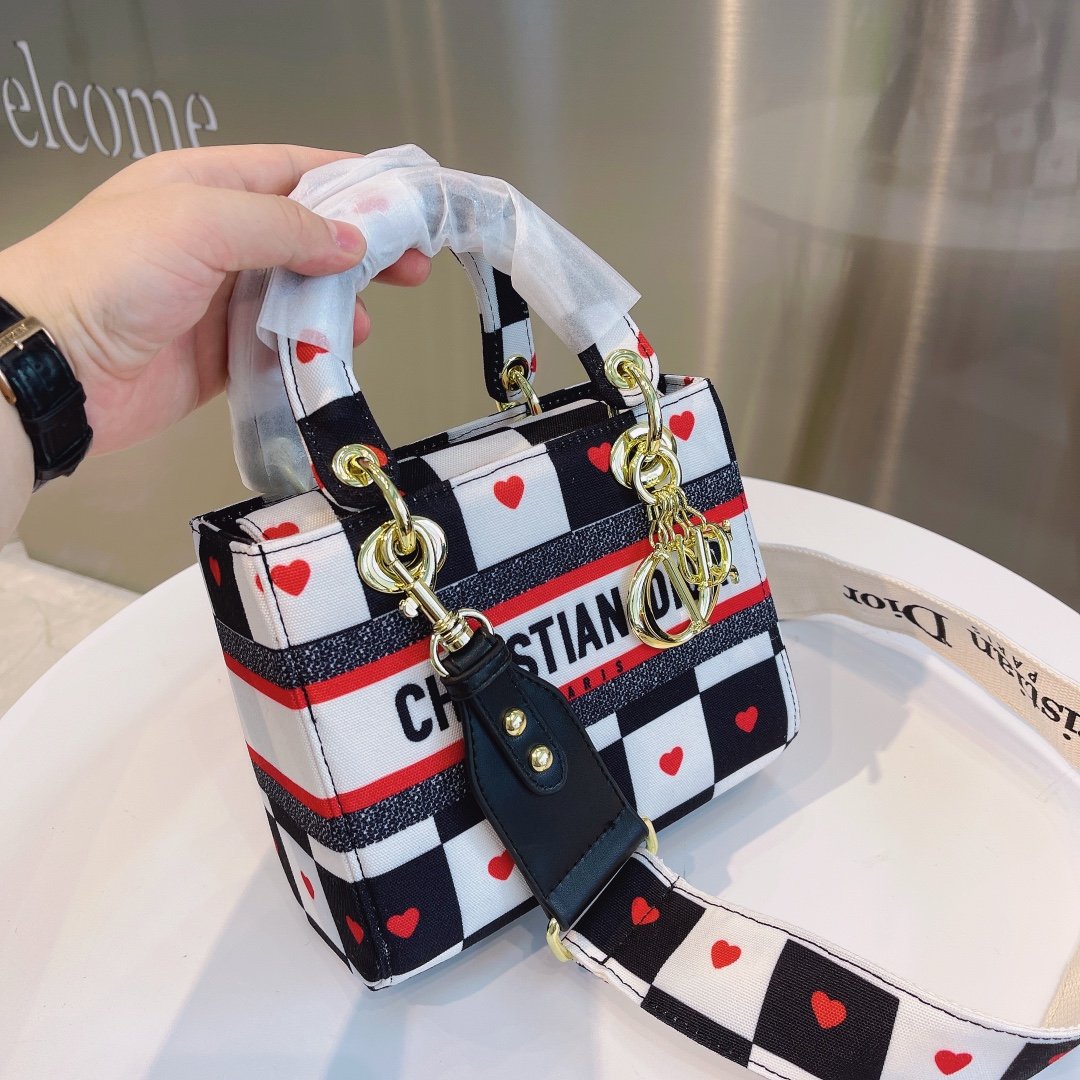 EN - New Arrival Bags DIR 307