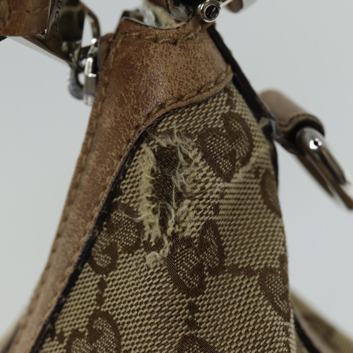 GUCCI GG Canvas Shoulder Bag Beige 326514 76112