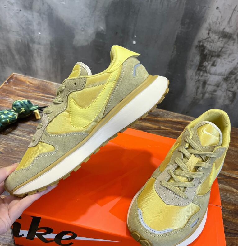 SAMC - NKE Shoes - 271