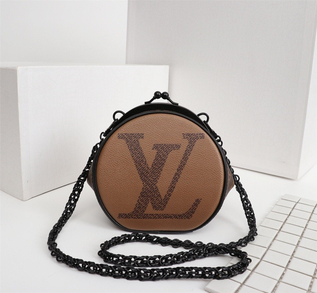 EN - New Arrival Bags LUV 227