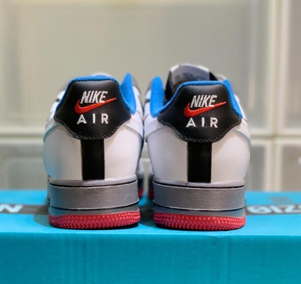 SAMC - NKE Shoes - 700