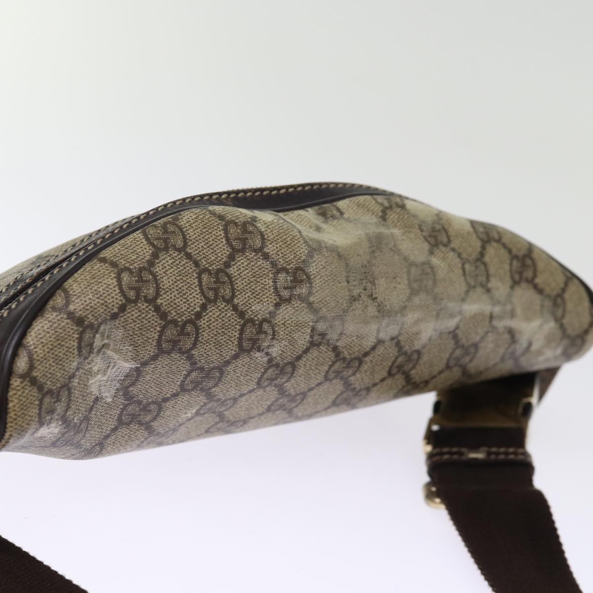 GUCCI GG Supreme Body Bag PVC Beige 233269 76658