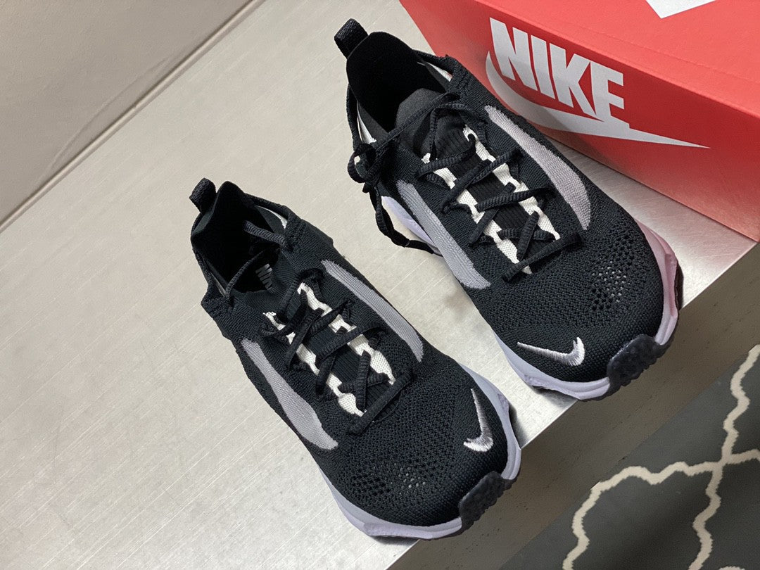 NIKE SPARK  GlamIyknit Black For Men