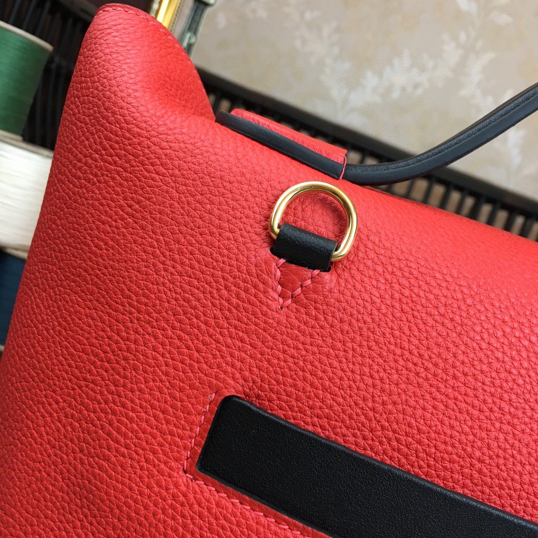 GLAMI 24/24 ClemenGLAMI Swift Red Gold Toned Hardware For Women, Handbags, Shoulder Bags 11.4in/29cm