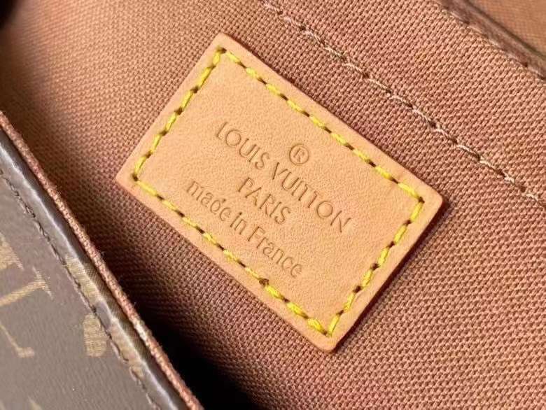 LOV2 Bags - Luxurious Bags  1134
