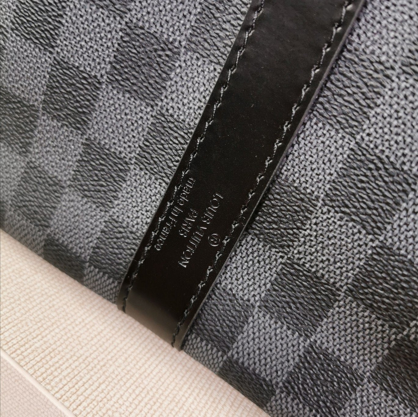 EN - New Arrival Bags LUV 261