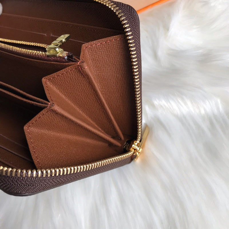 LOV2 Bags - Luxurious Bags  2429