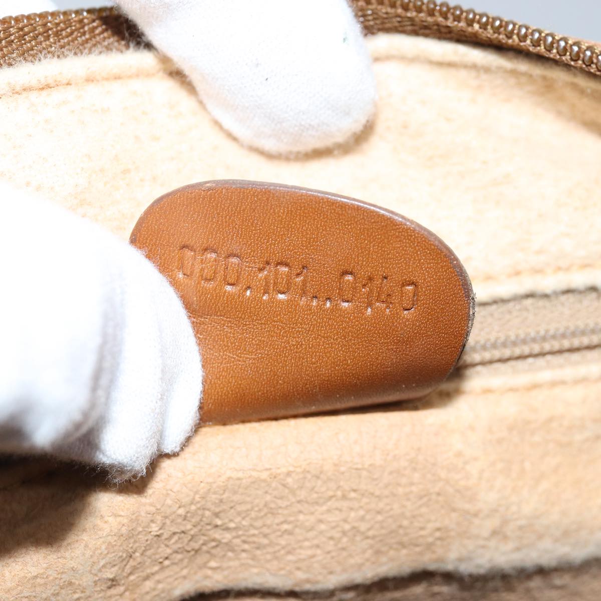 GUCCI GG Canvas Hand Bag Brown 000 101 0140 77490