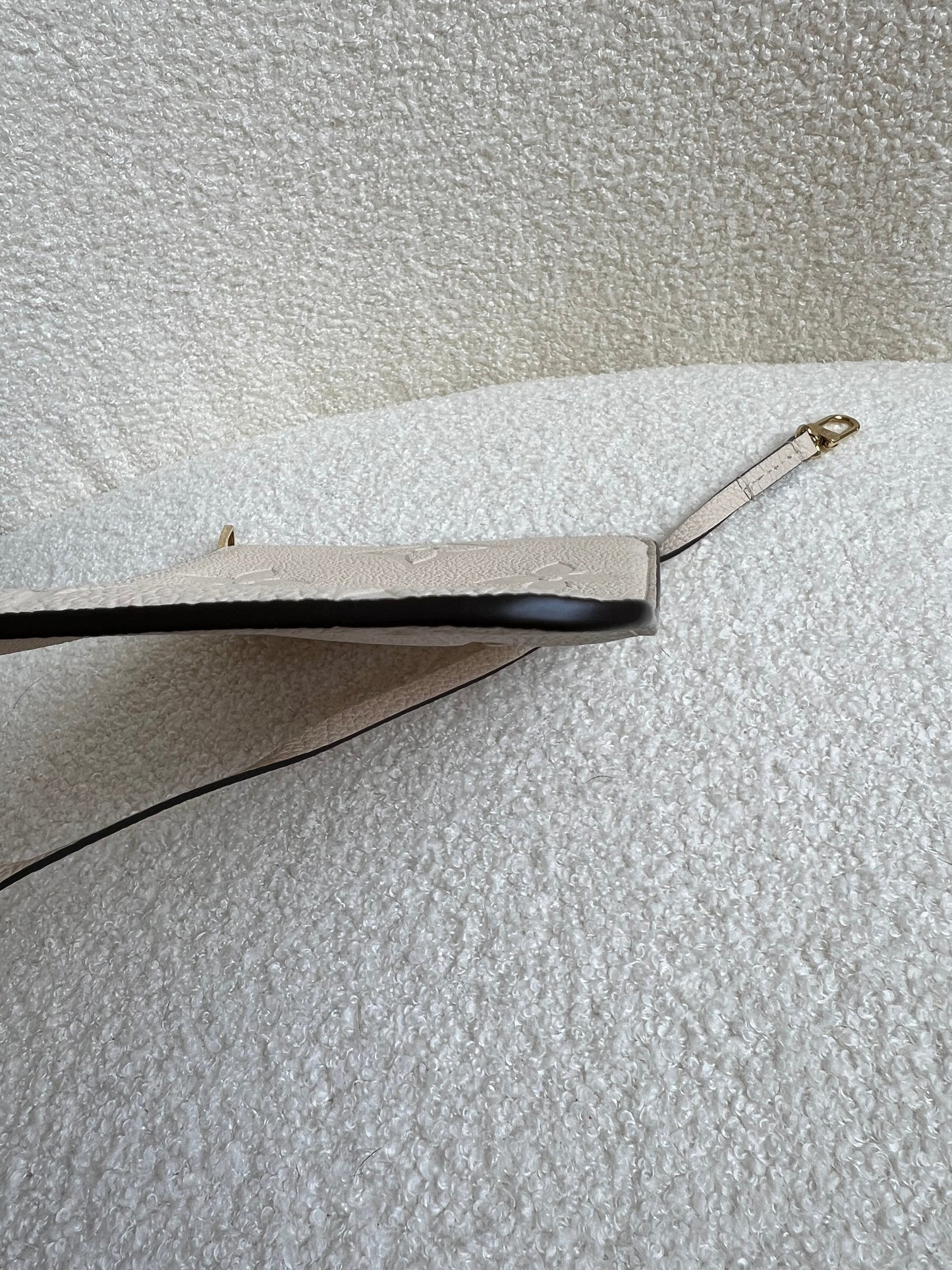 Louis Vuitton Pouch (from Neverfull) Creme Empreinte
