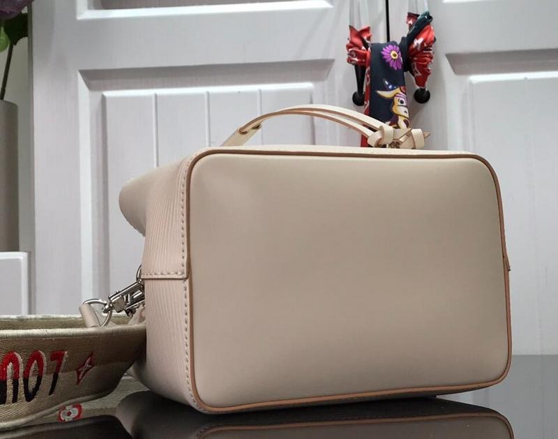 SAMC - LOV Bags - 2460