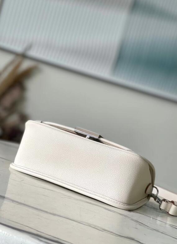 SAMC - LOV Bags - 1098