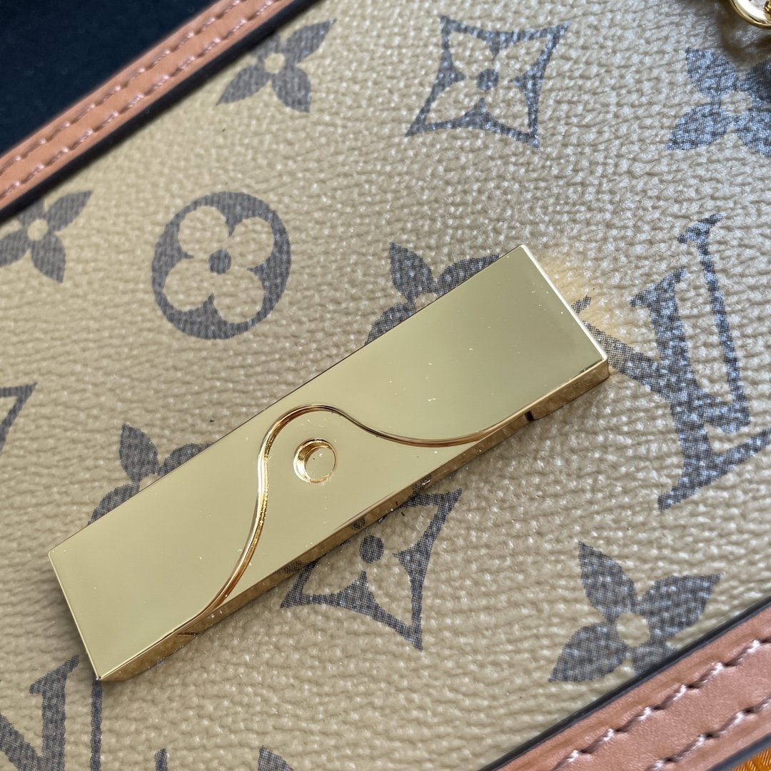 LV Dauphine Chain Wallet Combines Monogram And Monogram Reverse Canvas By Nicolas GhesquiÃƒÂ¨re For Women, WoWallet 19cm LV M68746