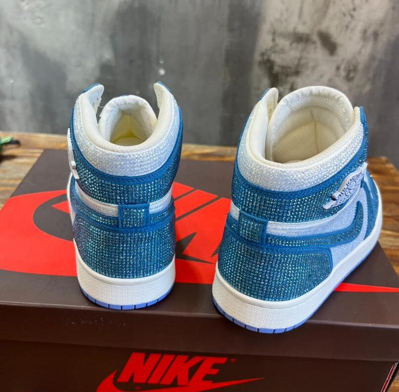 SAMC - NKE Shoes - 450