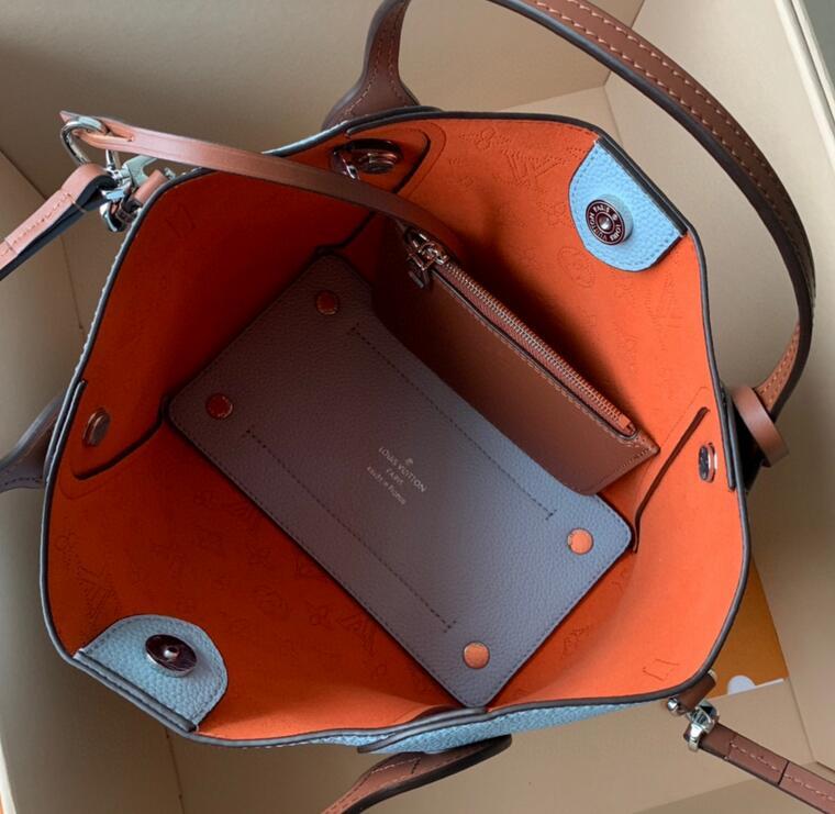 SAMC - LOV Bags - 2982