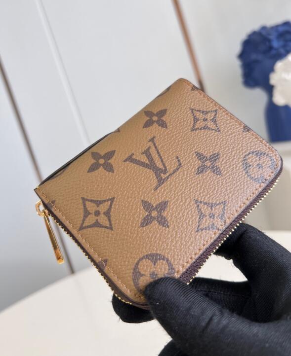 SAMC - LOV Bags - 062