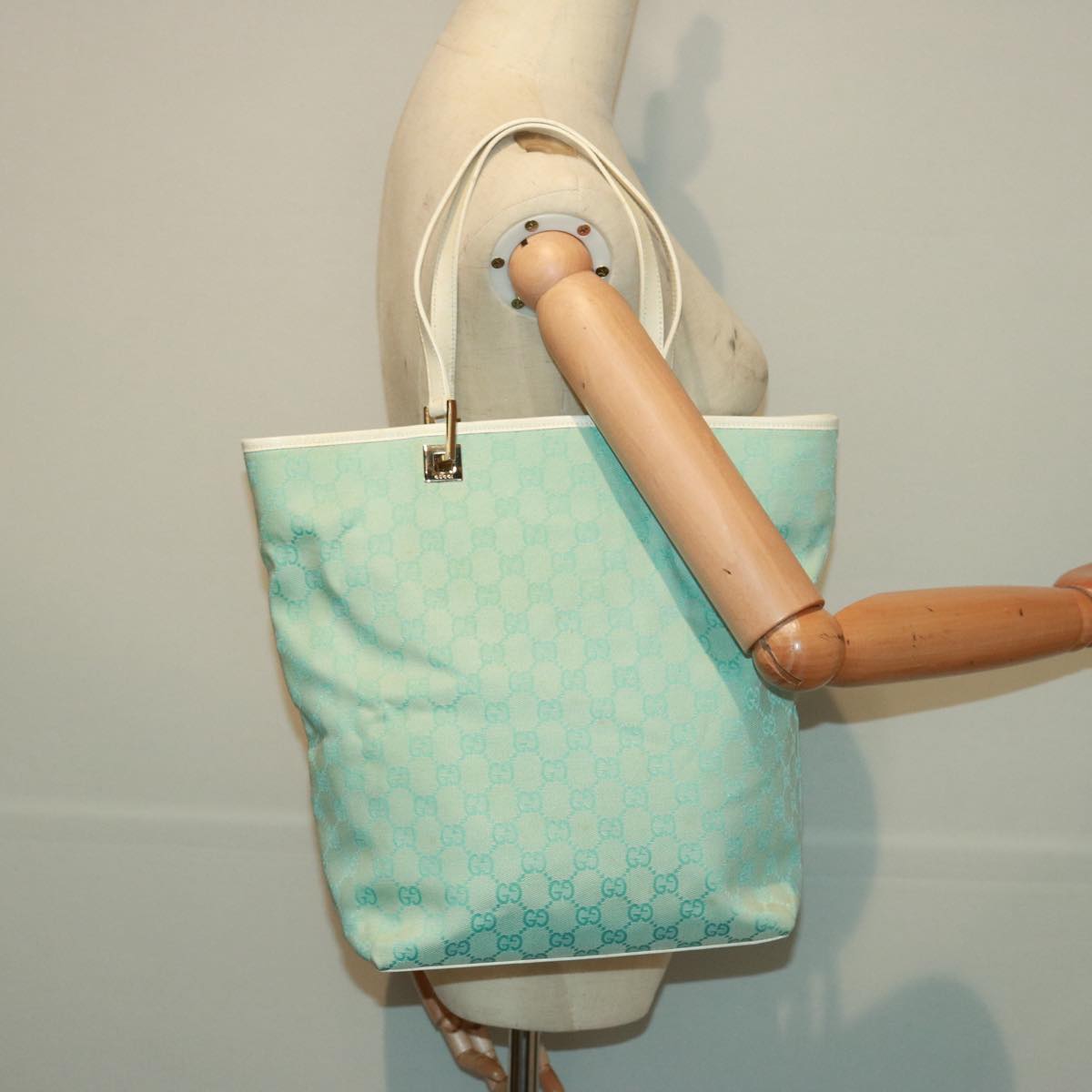 GUCCI GG Canvas Shoulder Bag Light Blue 002 1098 79099