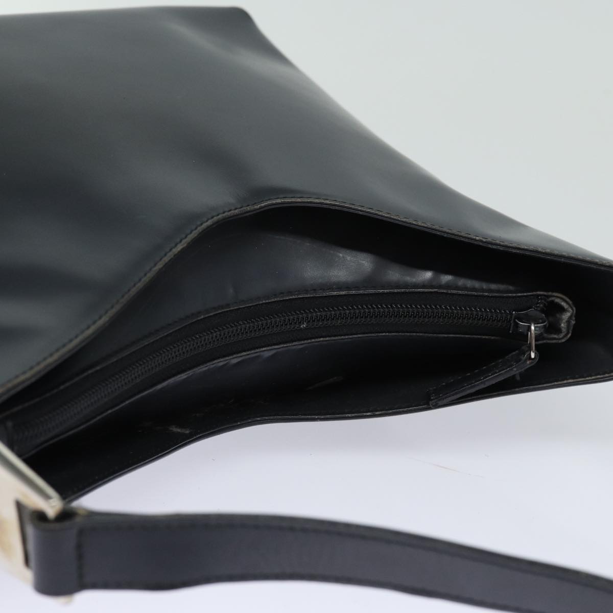 GUCCI Shoulder Bag Leather Black 001 3014 79376