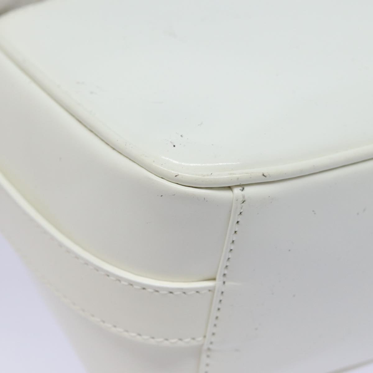 GUCCI Bamboo Shoulder Bag Enamel White 001 2046 3007 79480