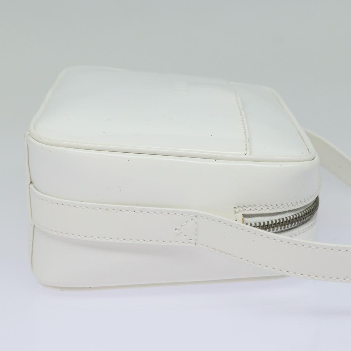 GUCCI Bamboo Shoulder Bag Enamel White 001 2046 3007 79480