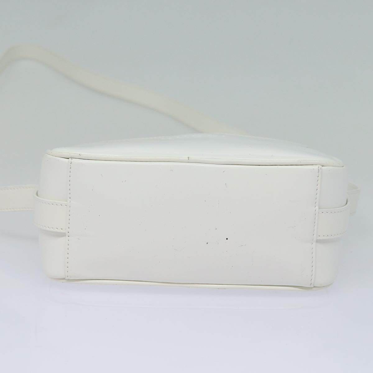 GUCCI Bamboo Shoulder Bag Enamel White 001 2046 3007 79480