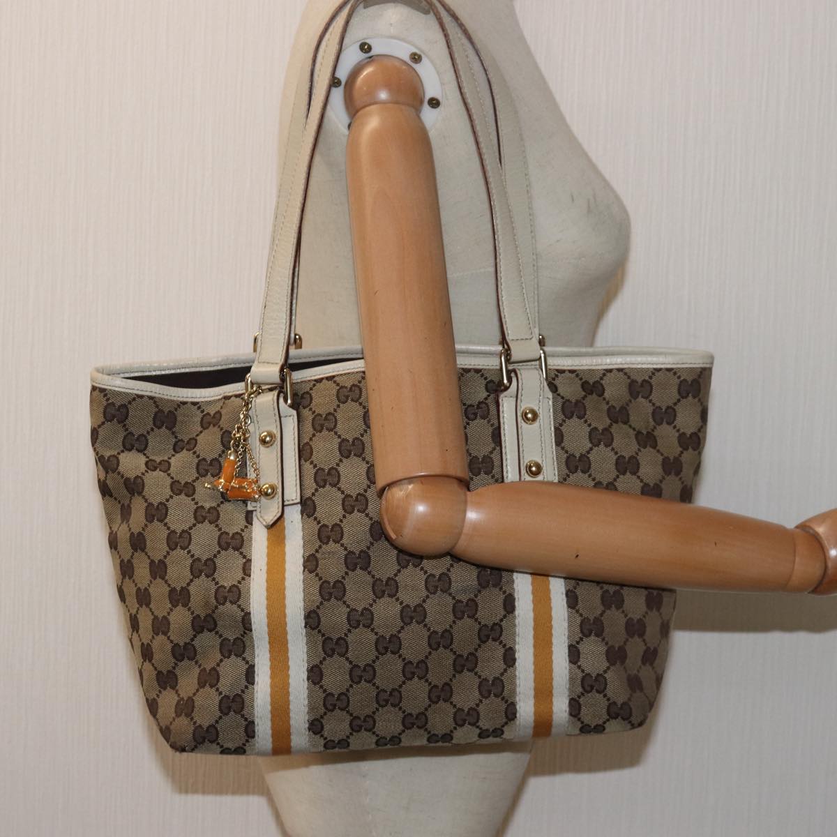 GUCCI GG Canvas Tote Bag Beige 137396 79542