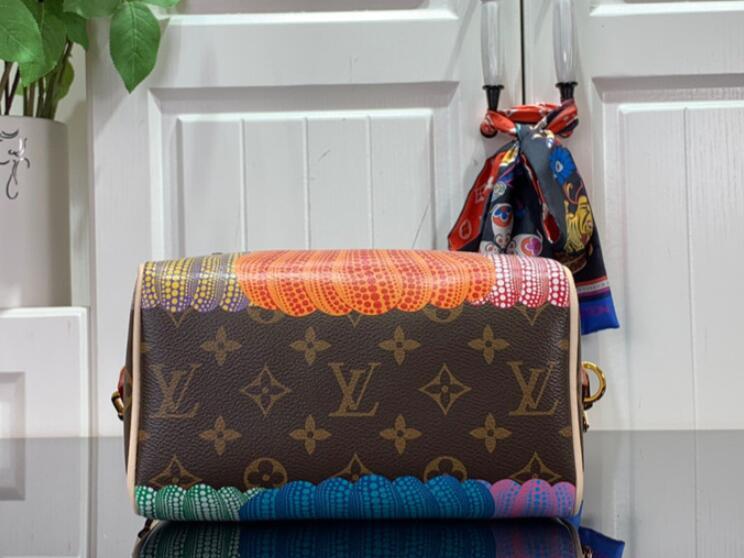 SAMC - LOV Bags - 1285