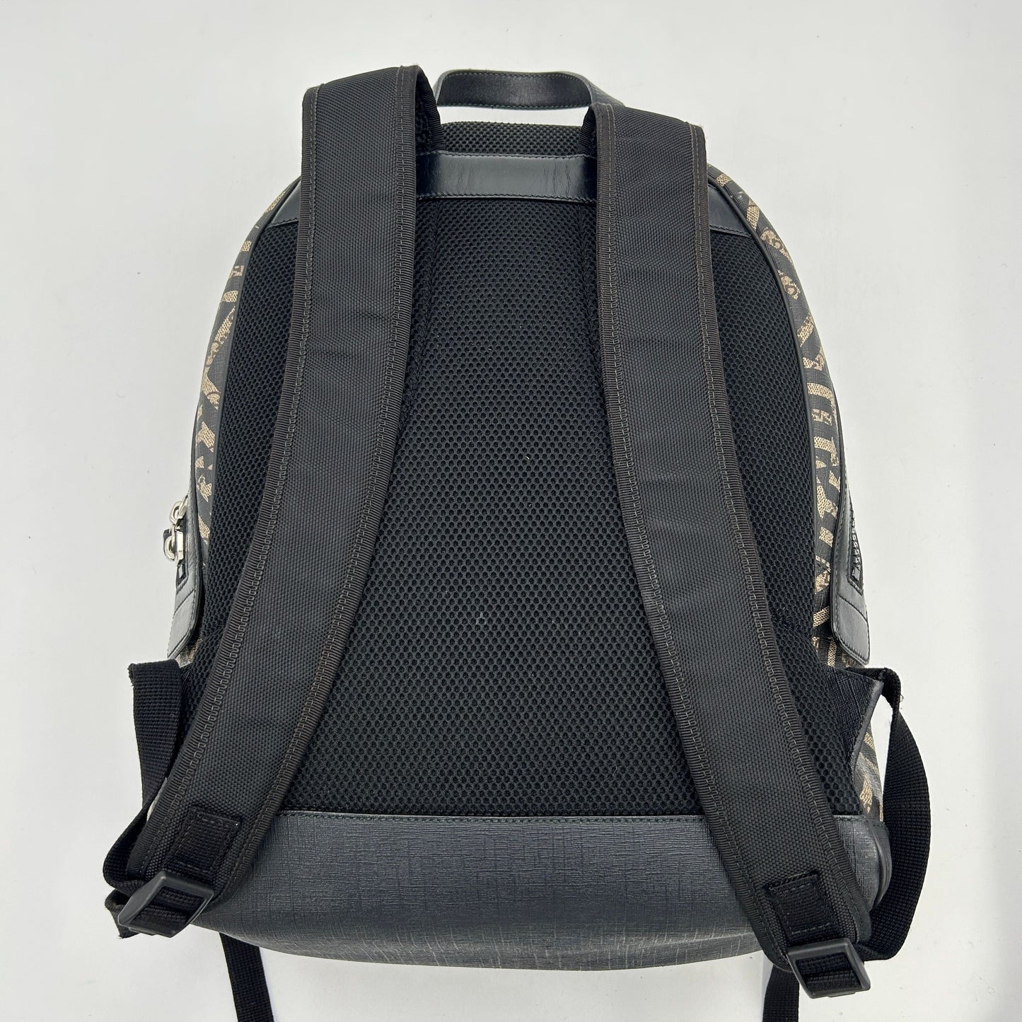 Gucci GG Supreme Caleido Backpack LA39266