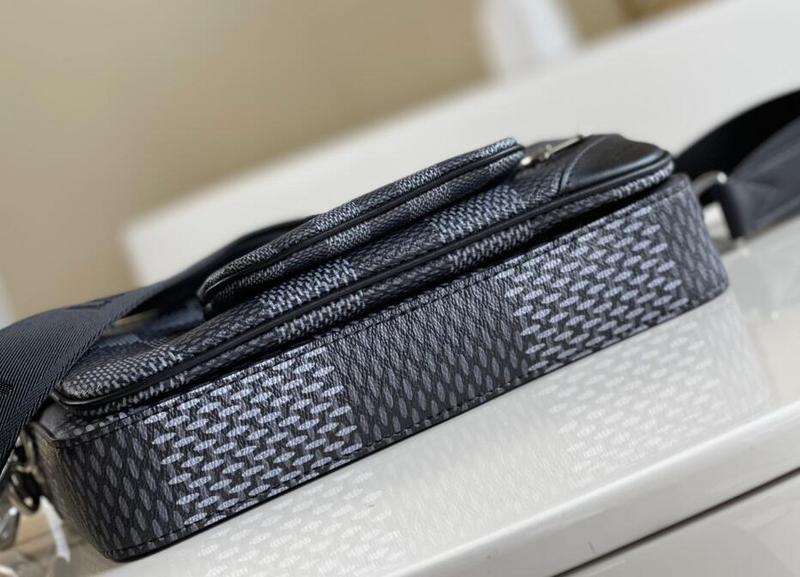 SAMC - LOV Bags - 2581