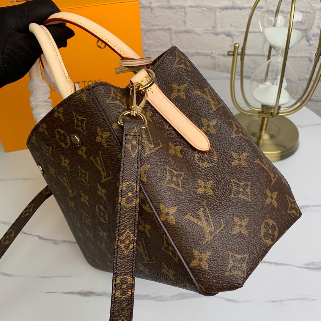EN - New Arrival Bags LUV 297