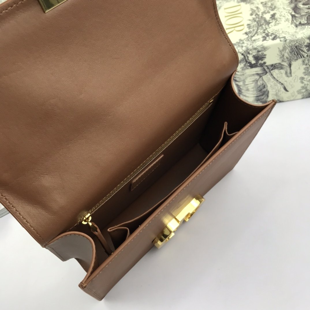 EN - New Arrival Bags DIR 087