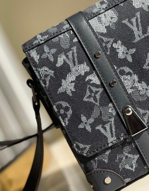 SAMC - LOV Bags - 2582