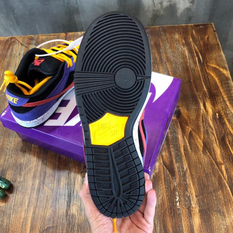 SAMC - NKE Shoes - 1854