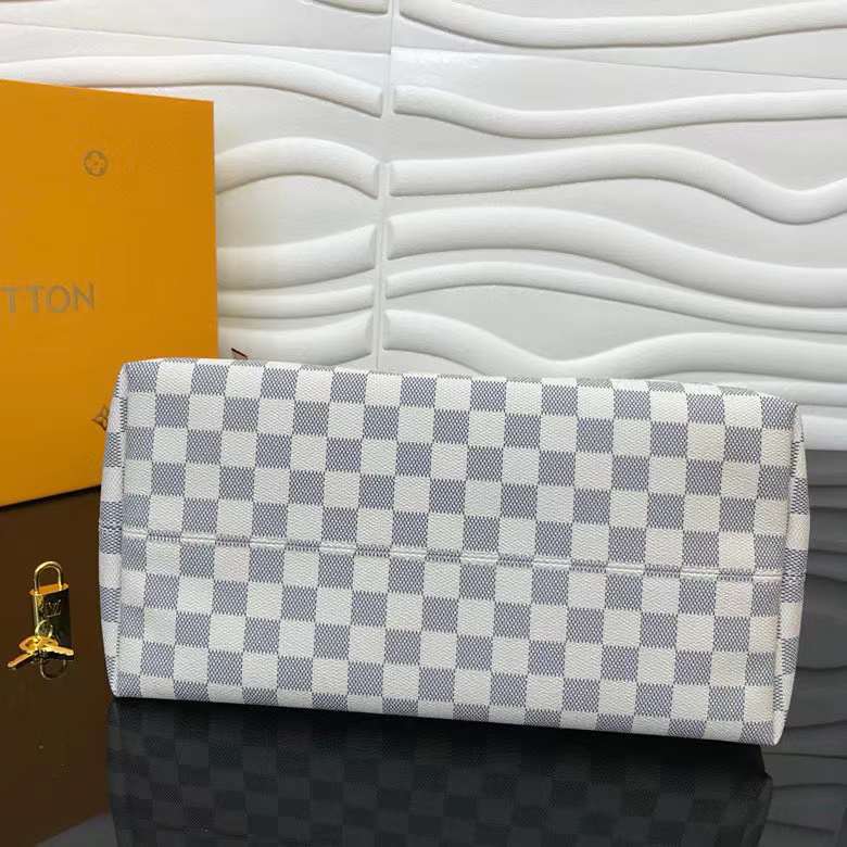LOV2 Bags - Luxurious Bags  1132