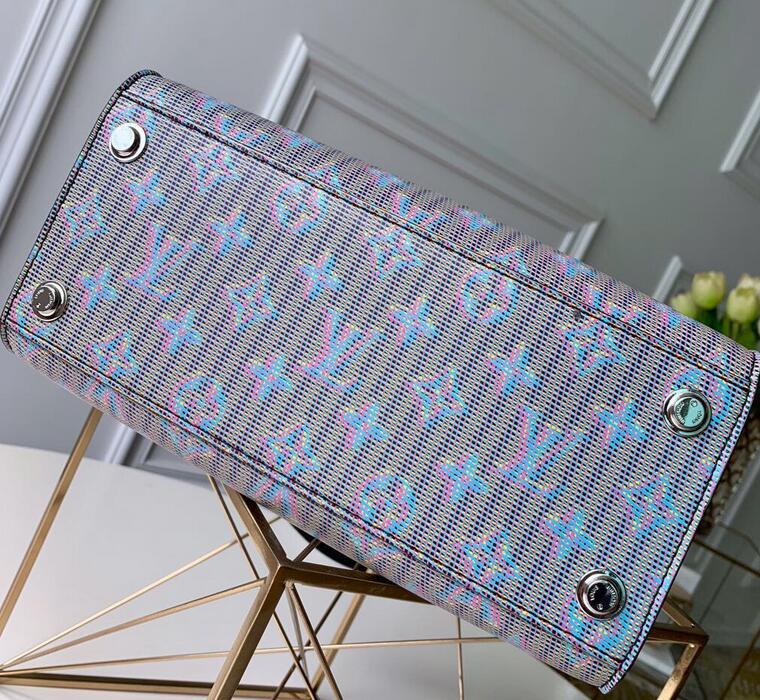 SAMC - LOV Bags - 2812