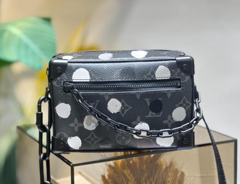 SAMC - LOV Bags - 1430